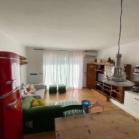 Apartamento Rits Beachfront 살루 외부 사진
